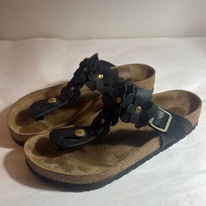Used flip flop style Birkenstock sandals women’s 38
